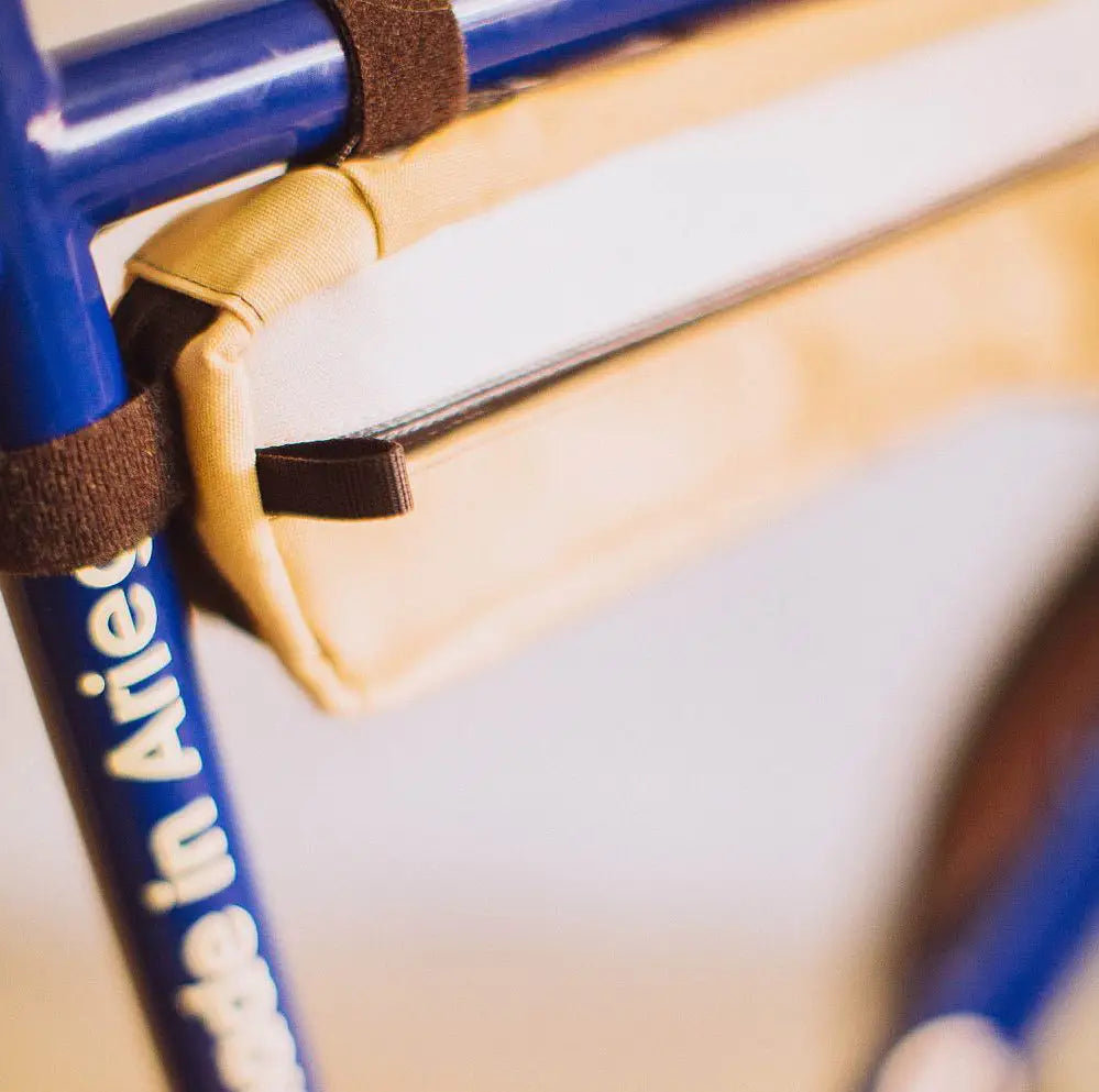sacoche cadre beige velo